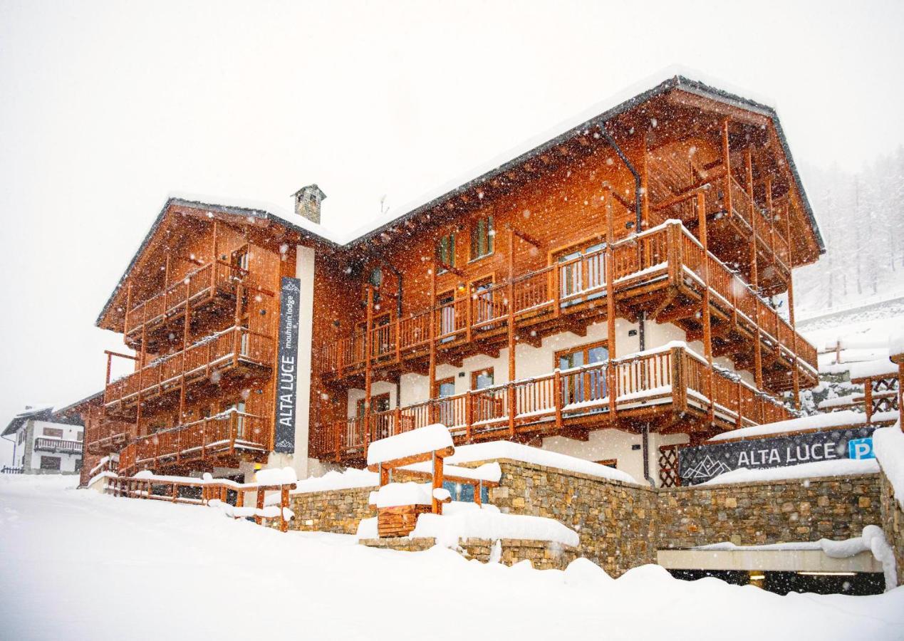 Alta Luce Mountain Lodge Gressoney-la-Trinité Buitenkant foto