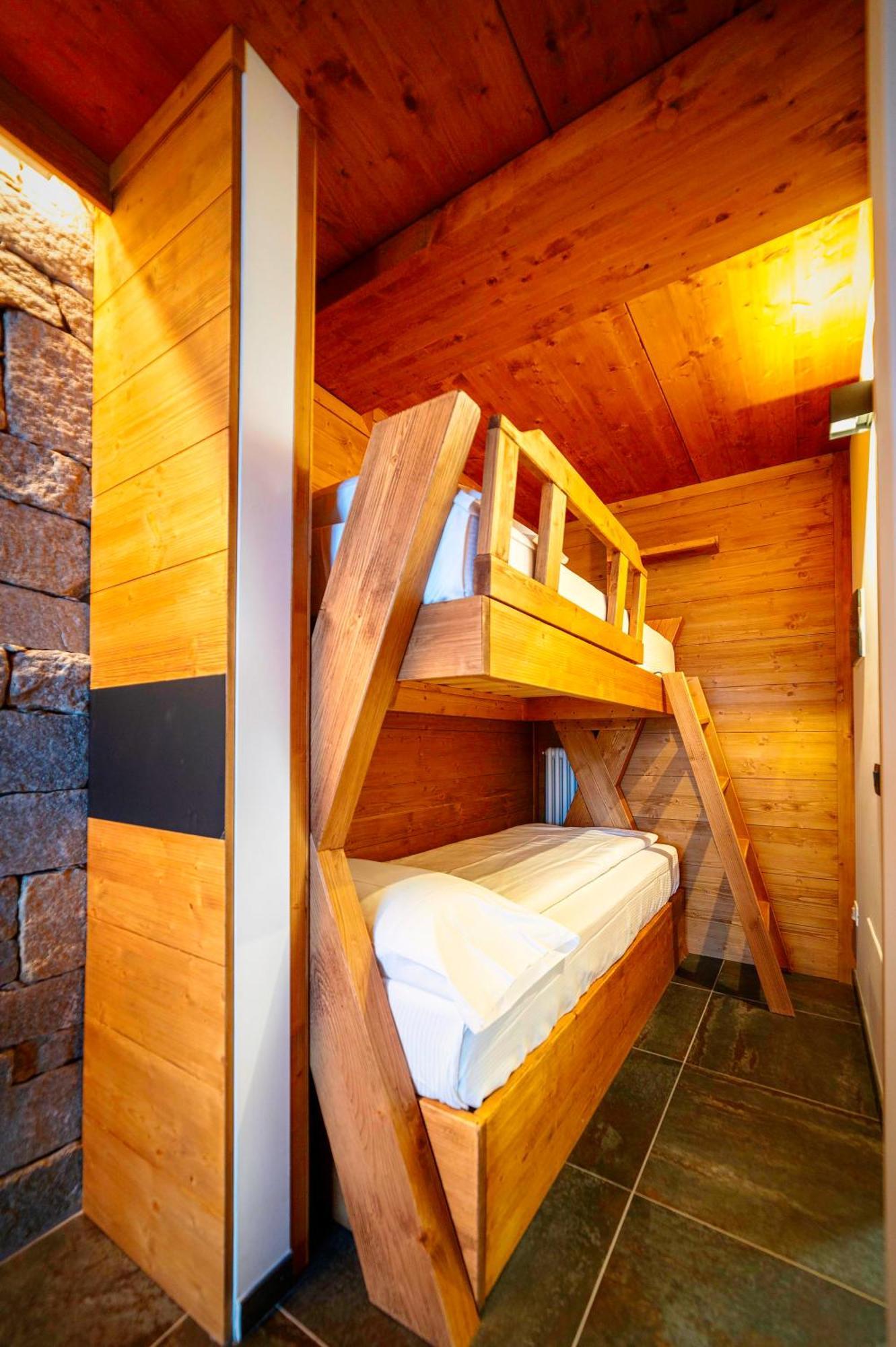 Alta Luce Mountain Lodge Gressoney-la-Trinité Buitenkant foto
